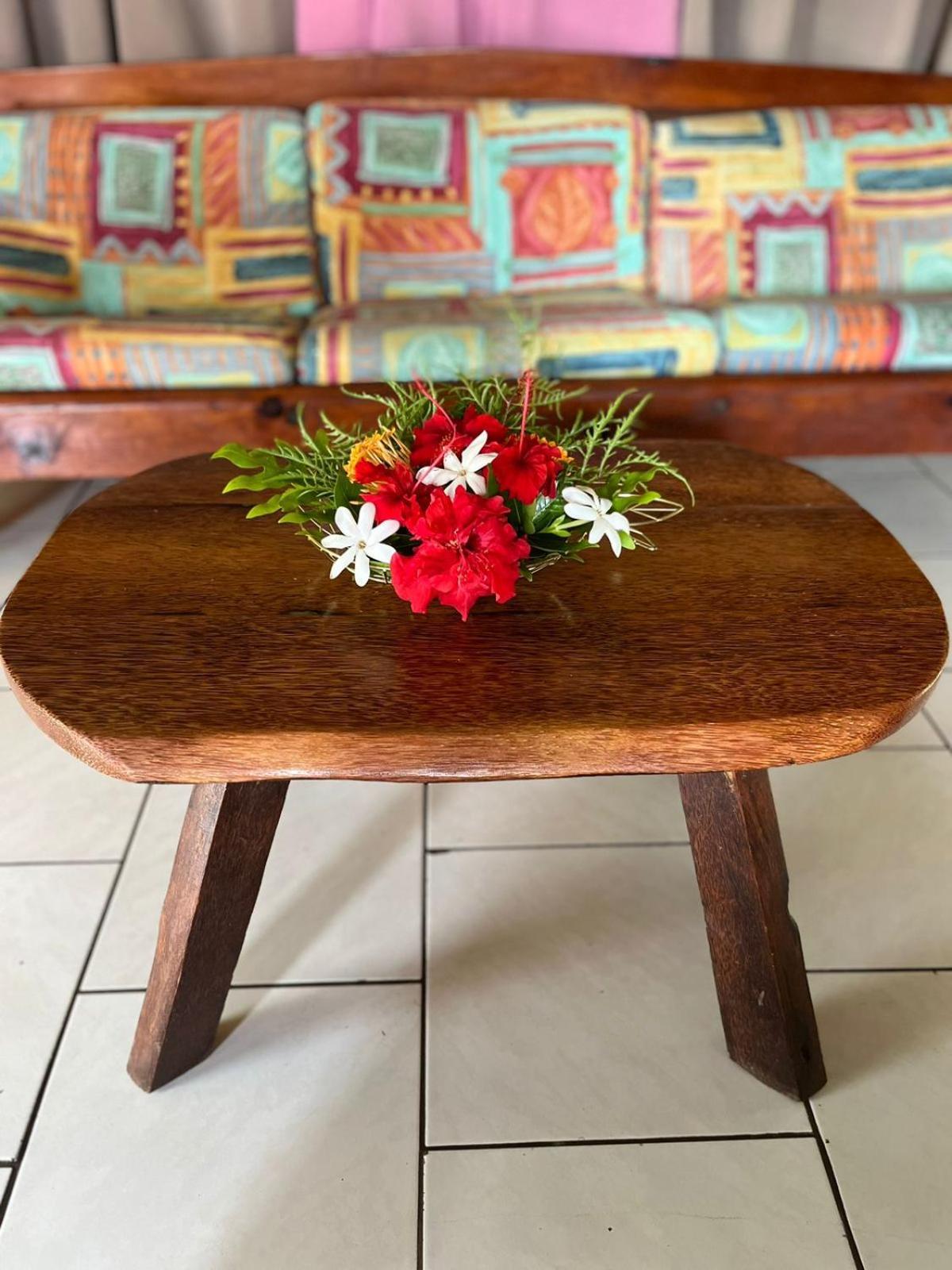 Pension Hibiscus Taha'A Vaitoare  Extérieur photo