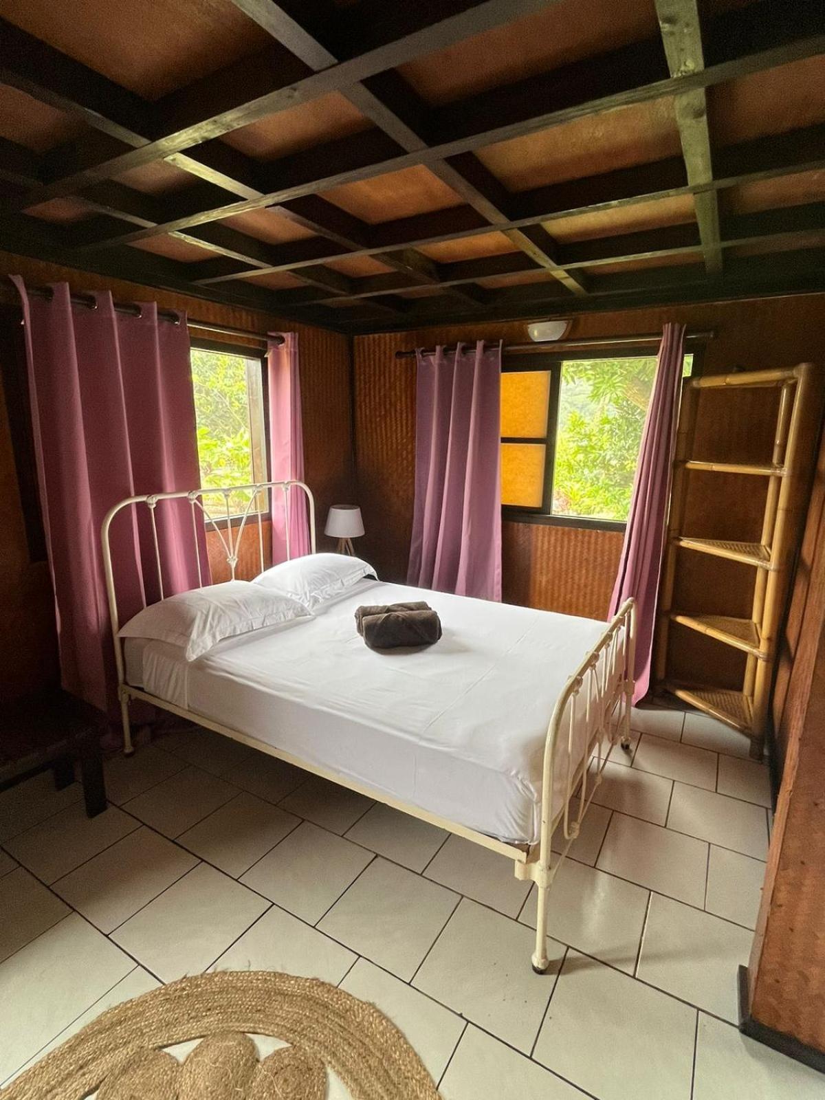Pension Hibiscus Taha'A Vaitoare  Extérieur photo