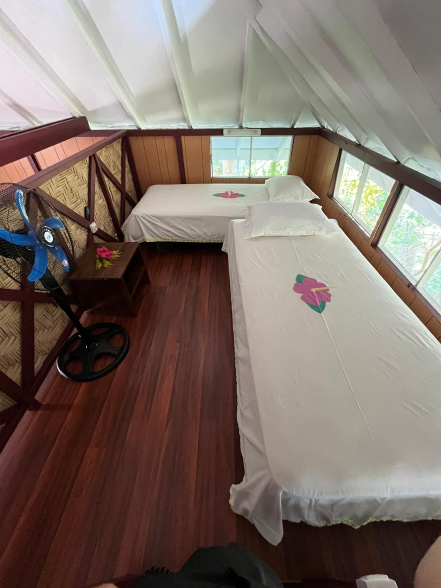 Pension Hibiscus Taha'A Vaitoare  Extérieur photo